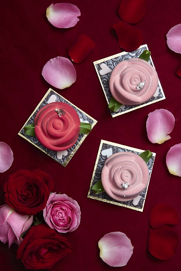 Η πιο γνωστή “γωνιά της Αθήνας” καλωσορίζει τη γιορτή του Αγίου Βαλεντίνου 